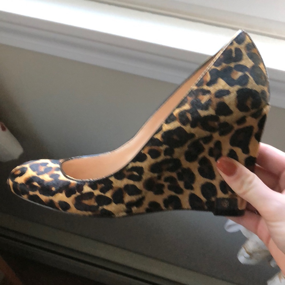 Tory Burch Leopard Print Calf Hair Wedge Pumps - Black & Tan